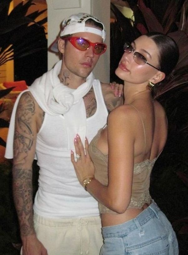 Hailey denies celebrating pregnancy with Bieber on a yacht in Bahamas(instagram)
